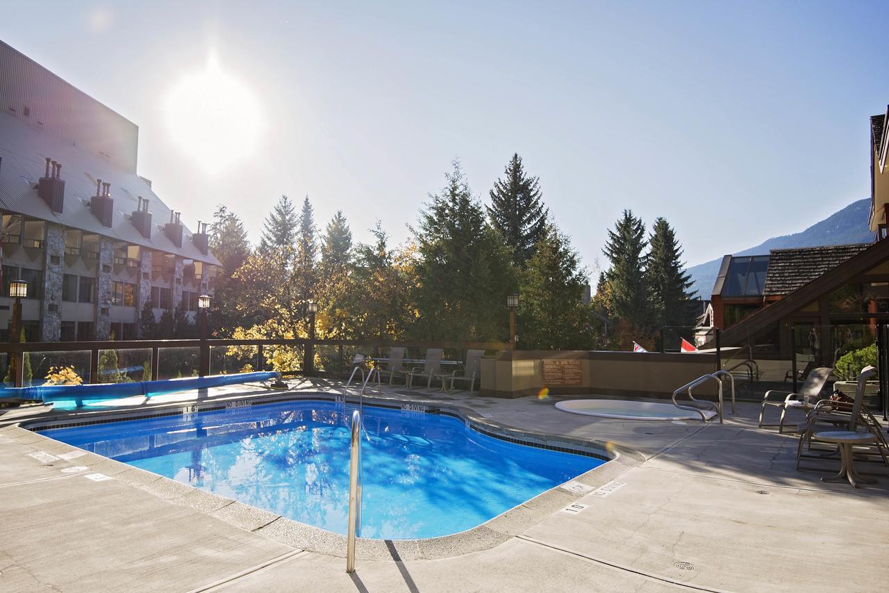 Whistler Village Inn & Suites Exterior foto